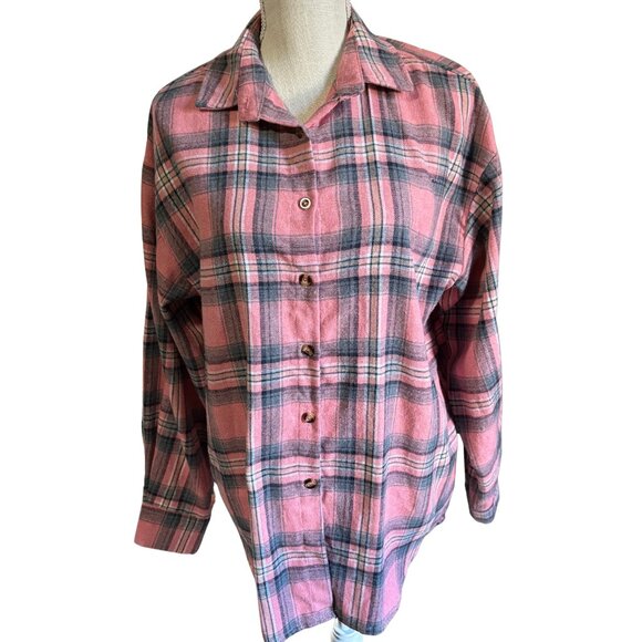 Pink Gray Plaid Button Down Shirt Women’s Medium Soft Brushed Flannel Look NWOT - Picture 1 of 7
